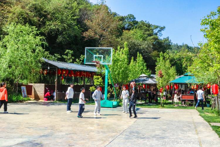 双鸭山酒店团建场地租赁避坑:正规机构选择、费用评估与性价比优