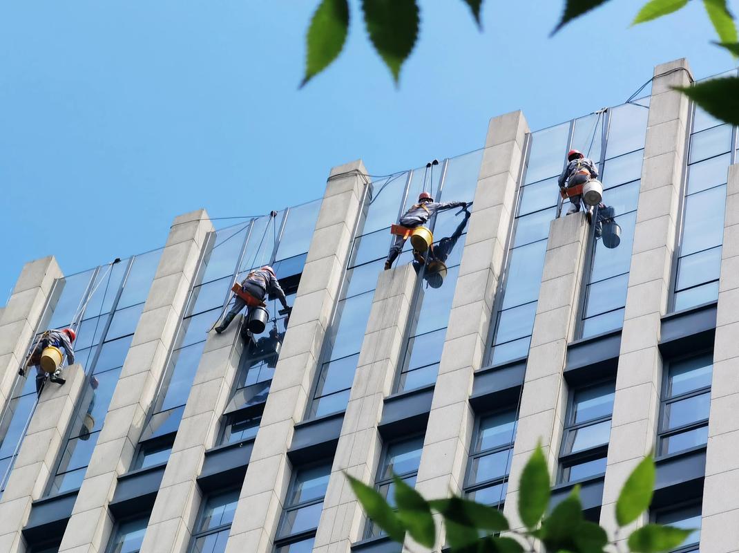 2026衡水外墙清洗施工队推荐：前5强口碑榜单，专业高空作业