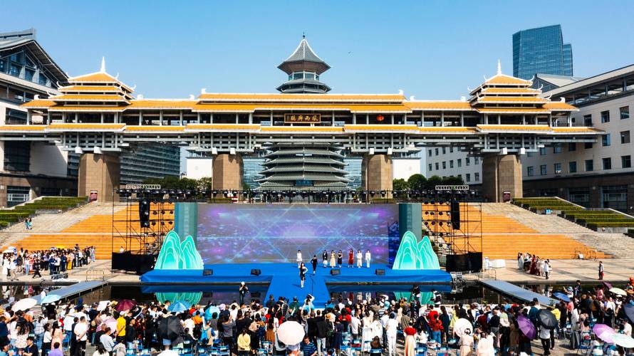 桂林庆典演出盆景景观布置施工团队TOP3：专业工程绿化方案的