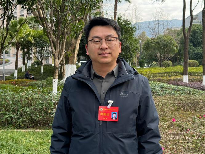 2026怀化接送学员服务口碑榜单 TOP3:正规驾校哪家好?