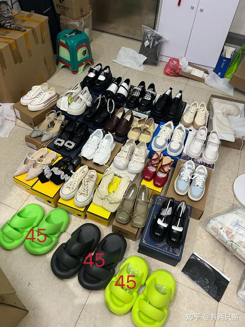 三亚同城二手服饰鞋帽出售避坑指南:正规渠道与选购要点解析