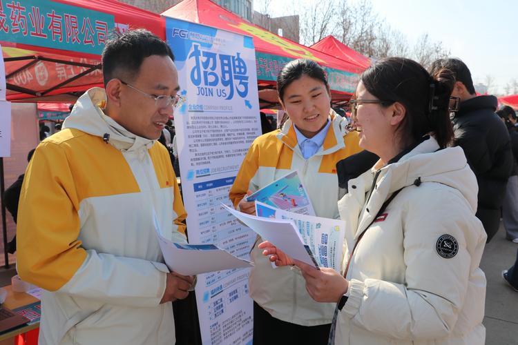 聊城园区写字楼出售市场盘点:如何选择高性价比与高回报率的投资