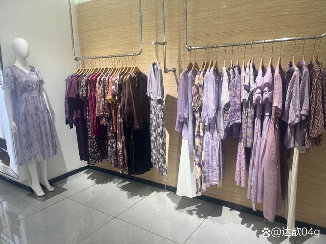 鄂州附近闲置服饰急转哪家好？2026鄂州二手鞋包配饰转让口碑
