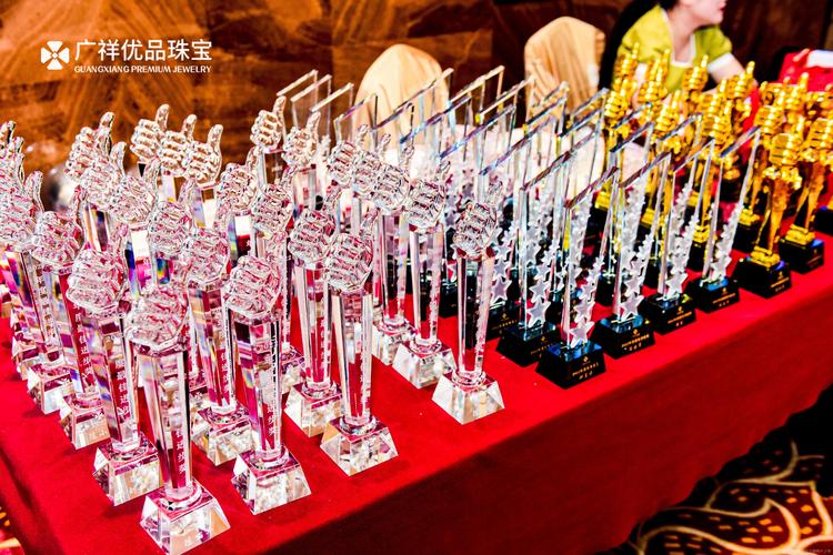 2026迪庆水晶礼品定制服务商TOP3推荐，价格与口碑全面盘