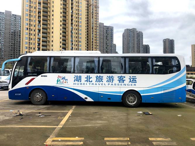 上饶多人出行大巴租赁怎么选？2026年服务方案对比与避坑指南