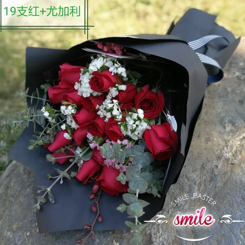 2026南宁鲜花施工队多少钱?专业团队报价参考与避坑指南