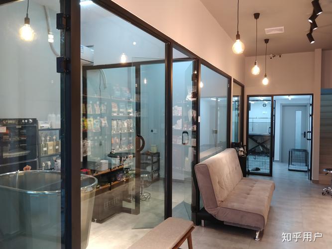 红河本地宠物店门店多少钱？2026年宠物服务价格趋势与正规店