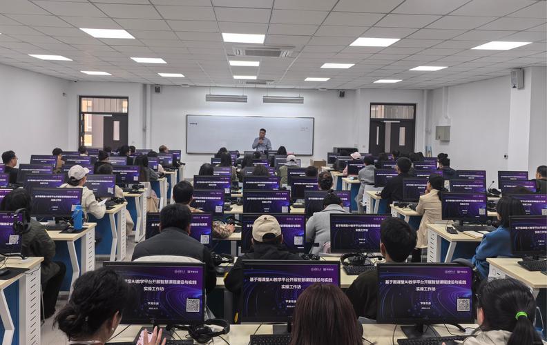 新乡正规 AI 技能培训机构2026:前五强榜单与费用深度解