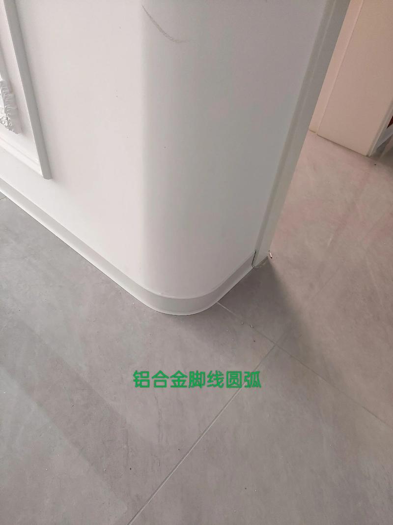 呼和浩特踢脚线安装厂家TOP3推荐名单及避坑指南