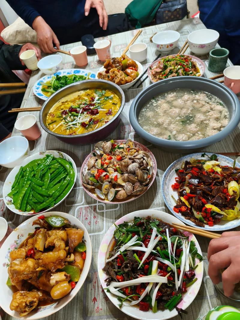 湘西本地家庭做饭哪家好?2026年正规家政服务推荐与避坑指南